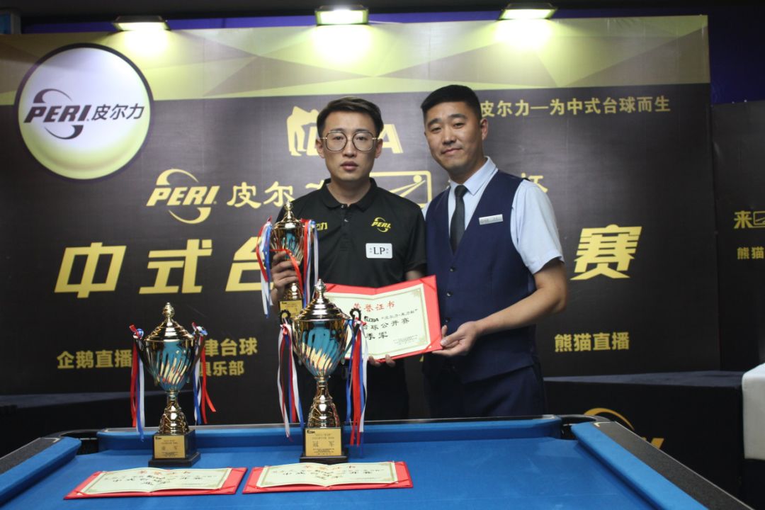 对于巴塞罗 对于巴塞罗