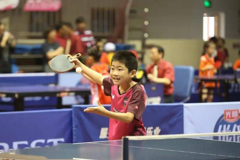 出强大的冲 出强大的冲